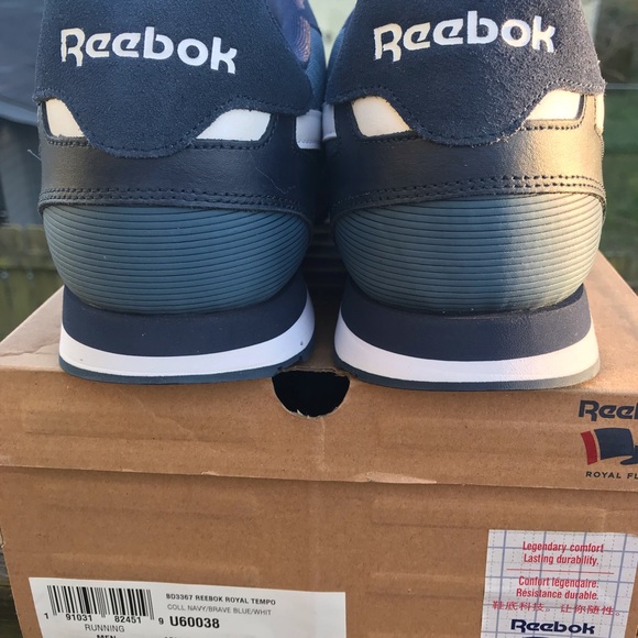 Sneakers, blue Reebok classic - Picture 6 of 8